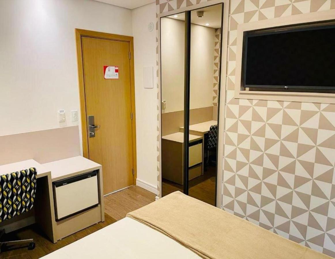 Hotel Aruja Εξωτερικό φωτογραφία